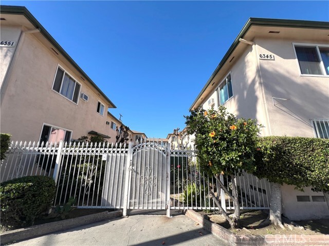 Building Photo - 6345 Templeton St Unit J