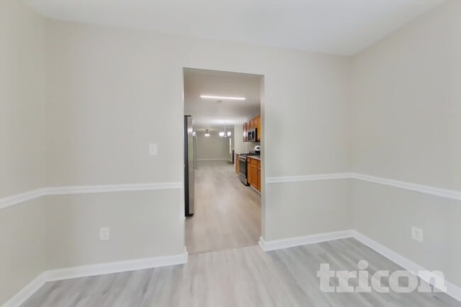 Photo - 141 Wood Way