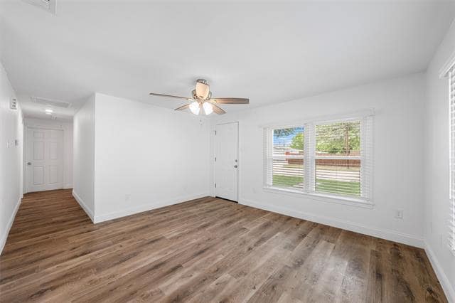 Photo - 1720 Bagby Ave