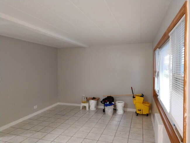 Photo - 5815 W 35th St