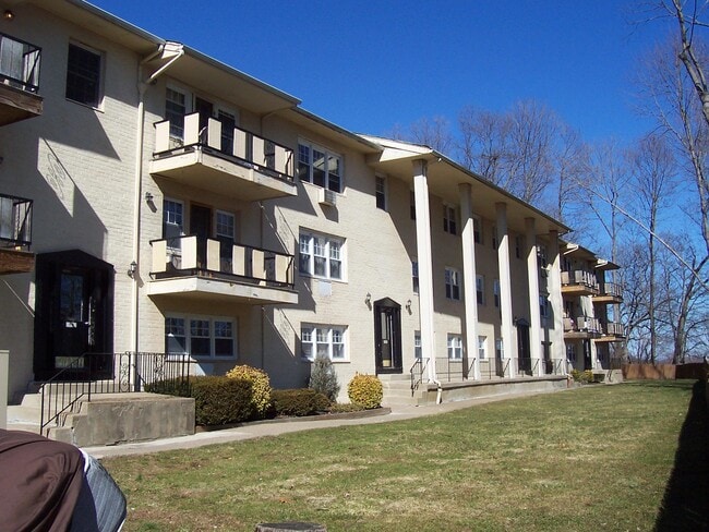 Building Photo - 21 Pavilion Rd Unit 6 Rental