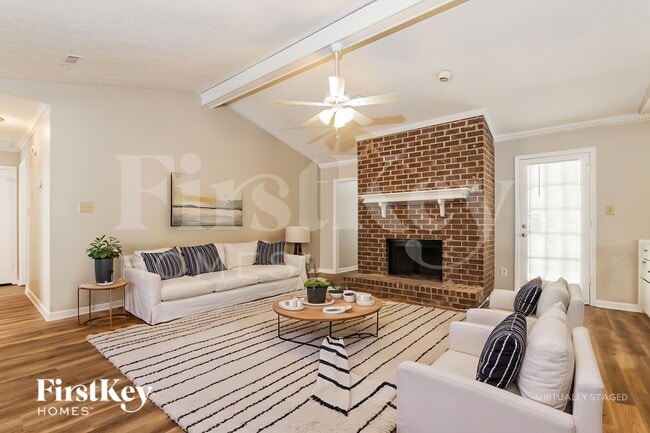 Photo - 200 Ridge Way