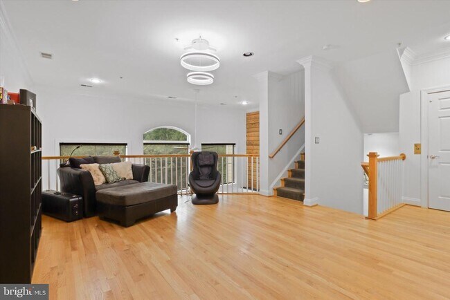 Photo - 2058 Beacon Heights Dr