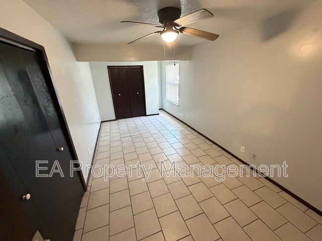 Photo - 117 40th St NW Unit 9