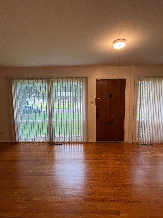 Photo - 4108 S Park Dr