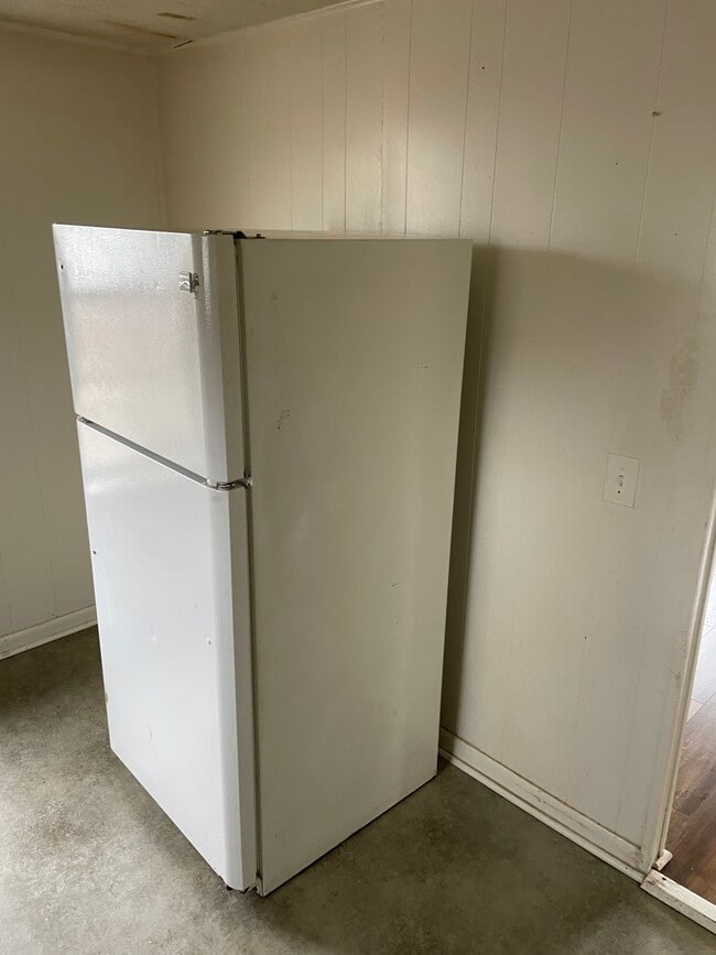 Photo - 625 E Mill St Unit B