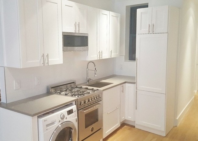 Photo - 228 East 27th Street