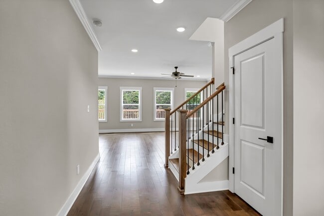 Photo - 149 Eleanor Davis Dr