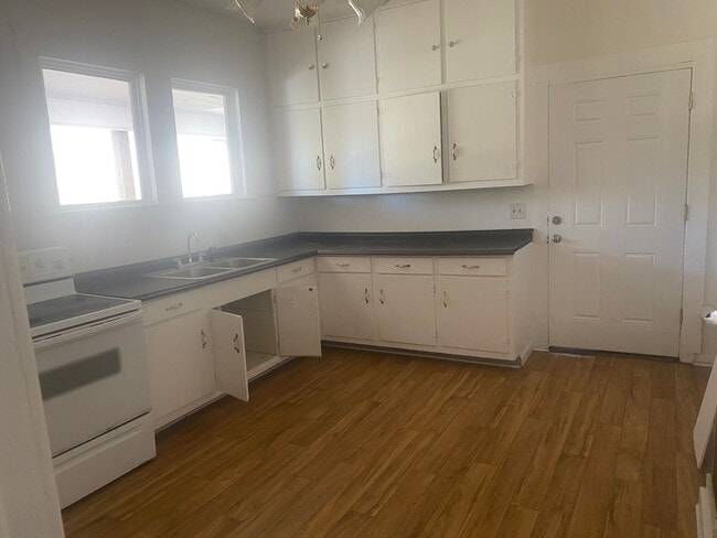 Photo - 126 Ensley St Unit 126 Ensley St  B