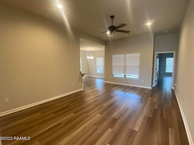 204 Sparkling Meadows Ln