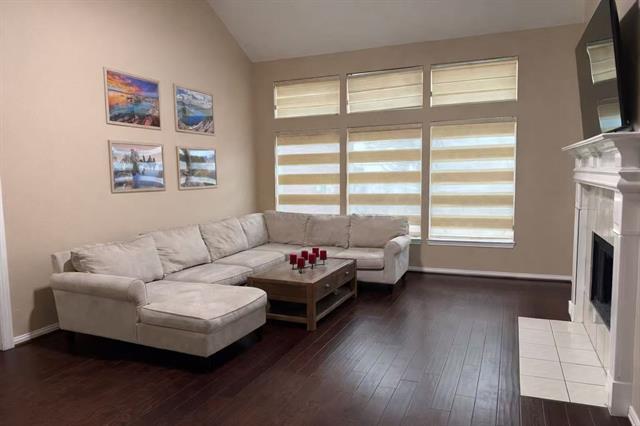 Photo - 4640 Wales Dr