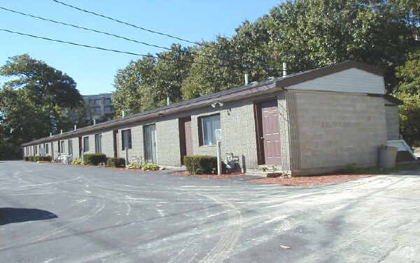 Photo - 272-282 Riverside St