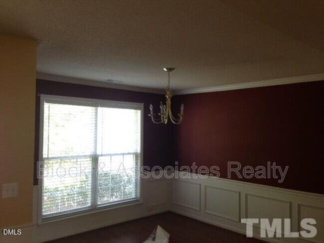 Photo - 210 Brierridge Dr