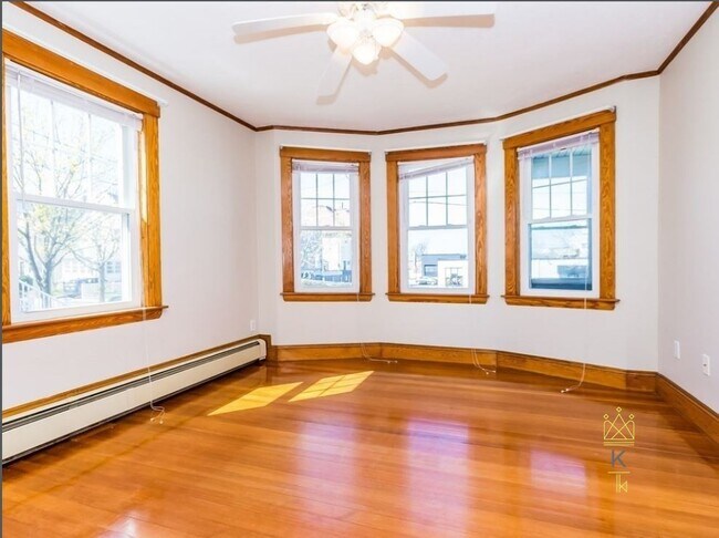 Photo - 153 Alder St Unit 1