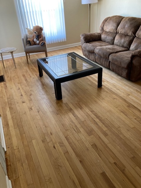 Living Room - 5446 N Elston Ave Unit 2N