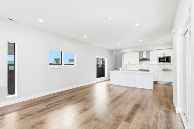 Photo - Modern Happy Valley Home with Designer Finishes & Spacious Open Layout