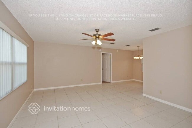 104 Woodfield Ct