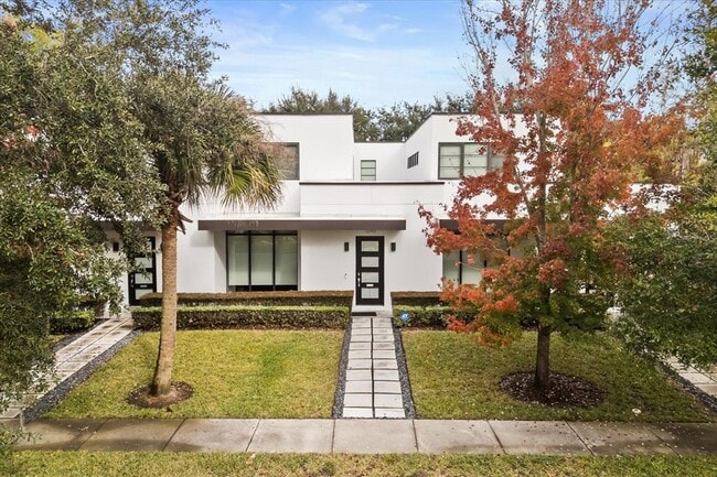 Photo - 1049 N Kentucky Ave