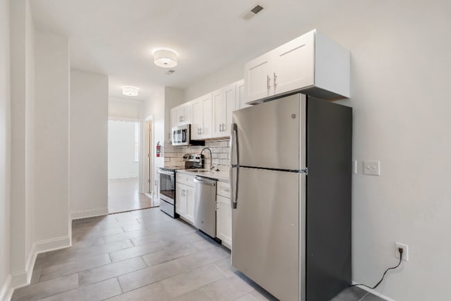 1758 Park Ave Unit 2