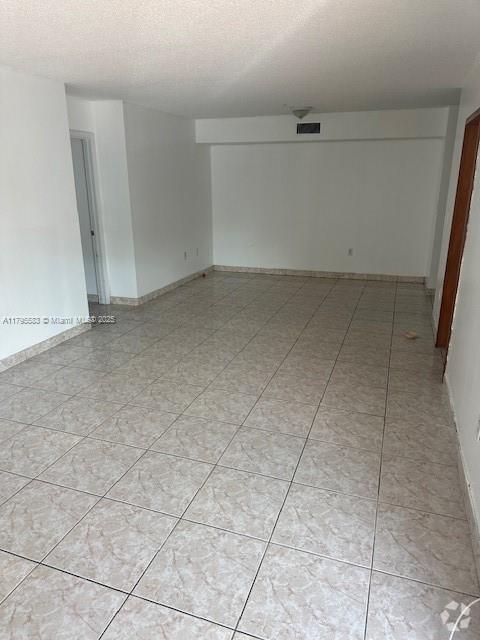 Building Photo - 5800 SW 127th Ave Unit 2101 Rental