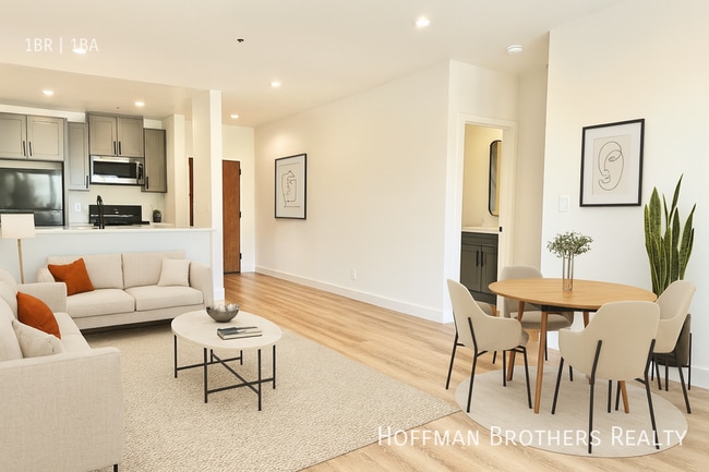 Photo - 1541 Ocean Ave Unidad 306