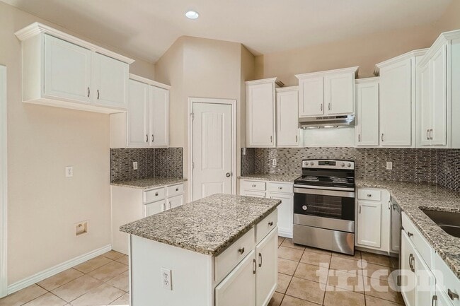 Photo - 214 Bob White Dr