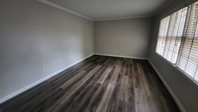 Photo - 3 Bedroom, 2 Bath Brick Home in Tanglewood