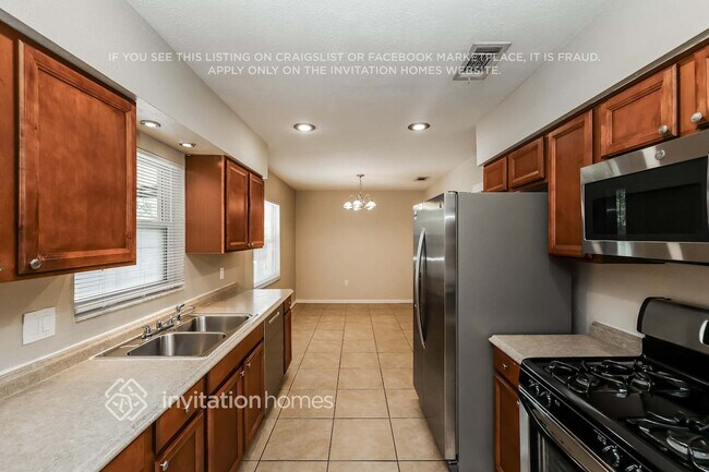 Photo - 626 Huntington St