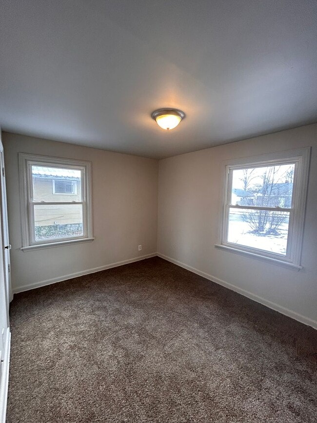 Photo - Nice Cape Cod!