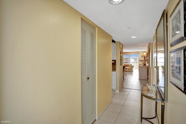 Photo - 2 br, 2 bath Condo - 15355 Lakes of Delray... Unidad Apt 311