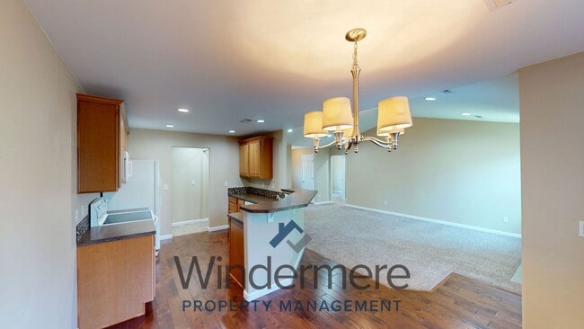 Photo - 1988 Celestia Dr