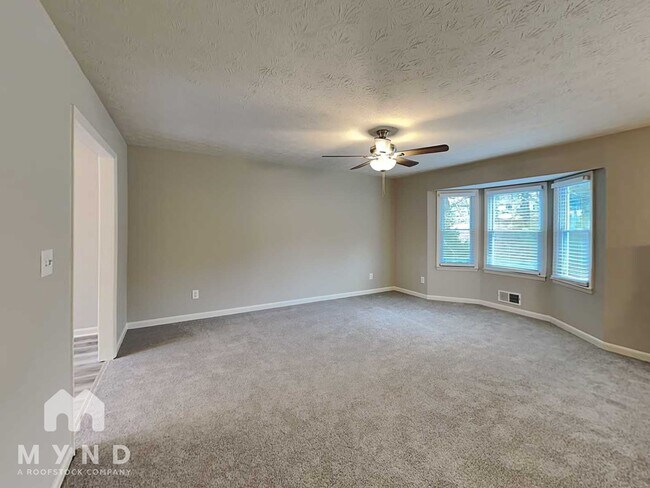 Photo - 3798 Leach Rd
