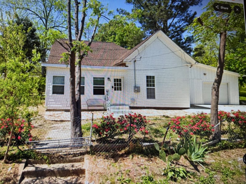 Photo - 18 Bay St NE