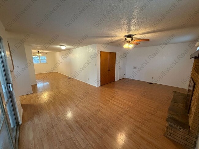 Photo - Cute 3 bedroom 2 bath brick home.