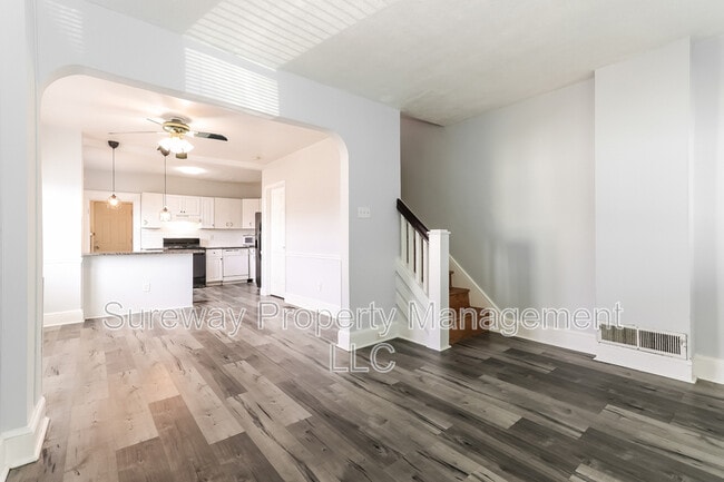 Photo - 222 Worrilow St