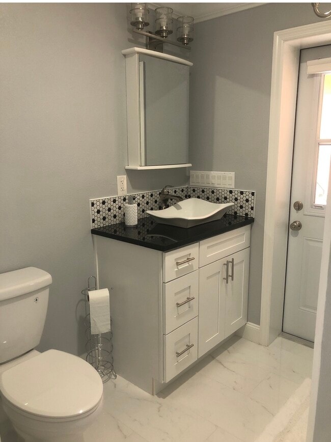 Photo - 656 English Lake Dr Unit 2
