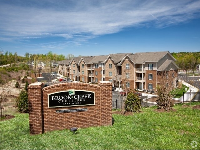 Building Photo - Brook Creek Crossings Rental