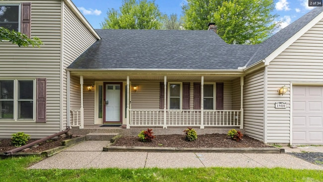 Photo - 1900 Vernon Dr S