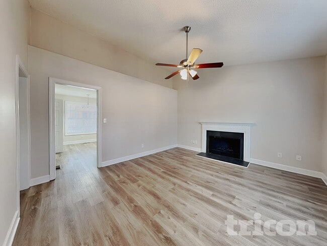 Photo - 812 Danley Ln