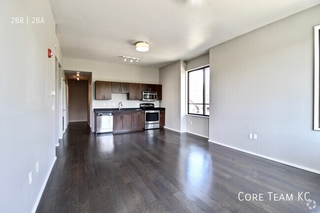 Building Photo - 2 Bed 2 Bath at Gillham Park Row Unit N104 Rental