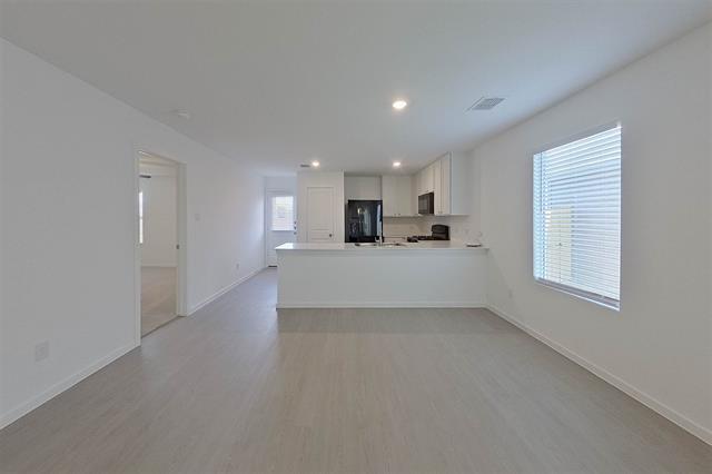 Photo - 843 Ponderosa Ln