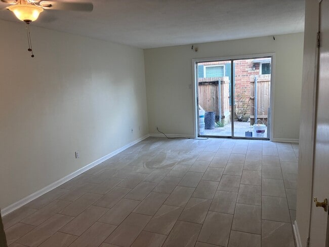 Photo - 2117 Giuffrias Ave