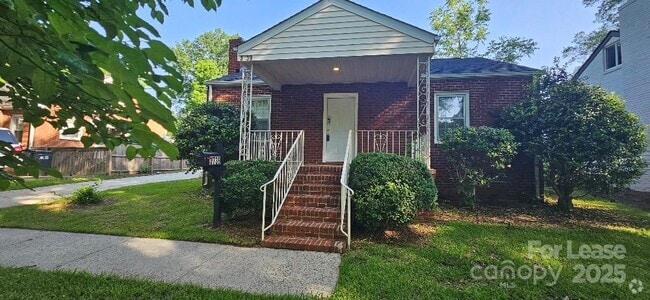 Building Photo - 3739 McMillan St Rental