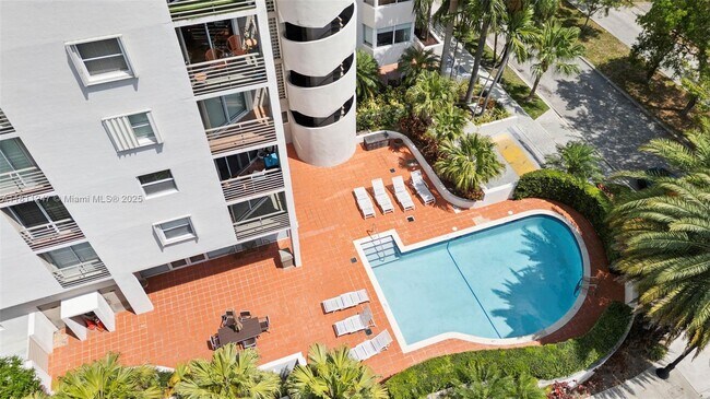 Photo - 2400 SW 3rd Ave Condo Unit 606