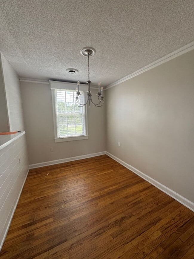 Photo - Oleander Court