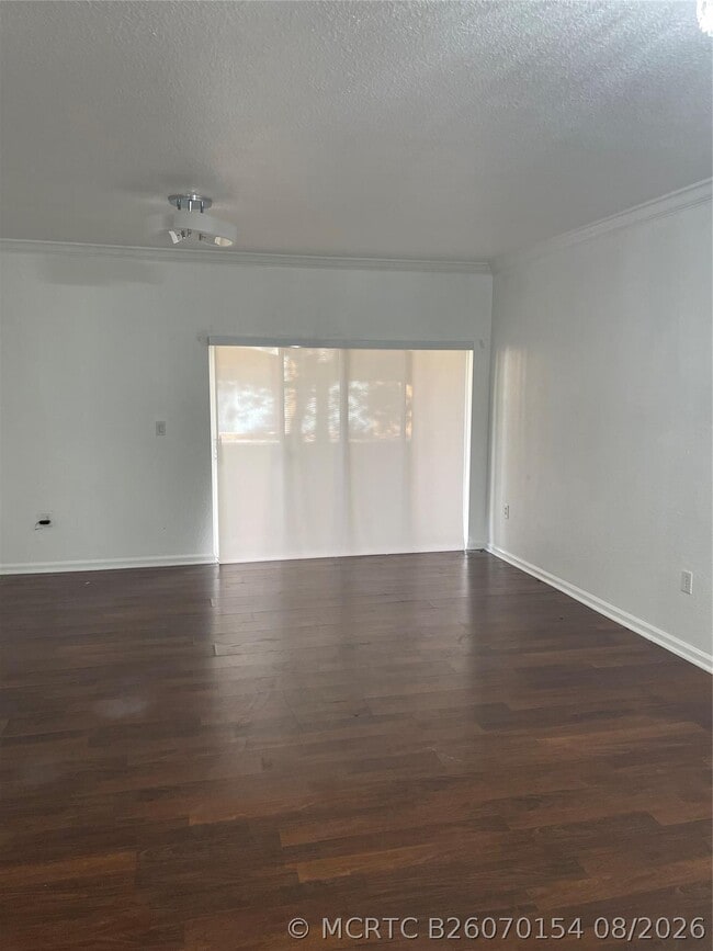 Photo - 540 St Michelle Way