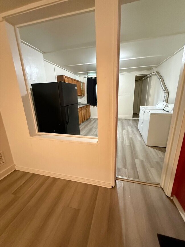 Photo - 220 N Luzerne Ave