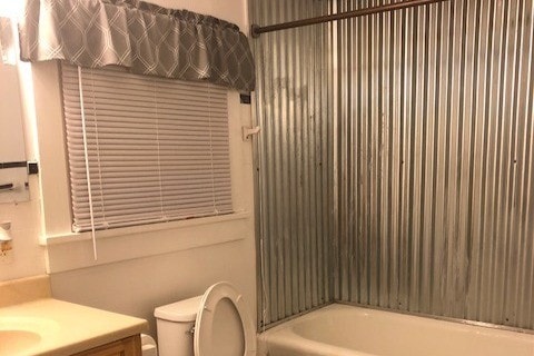 Bathroom upstairs bathtub - 63 Main St Unit 1