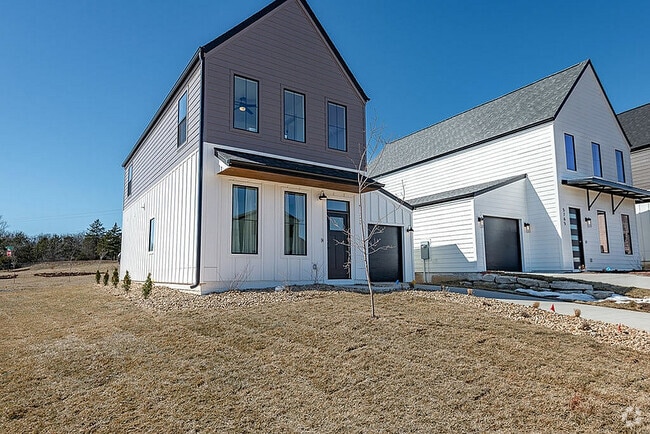 Building Photo - Owen Silos Rental