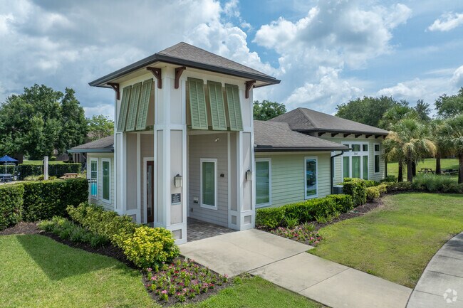 Leasing Office - Flats at Maverick Trails